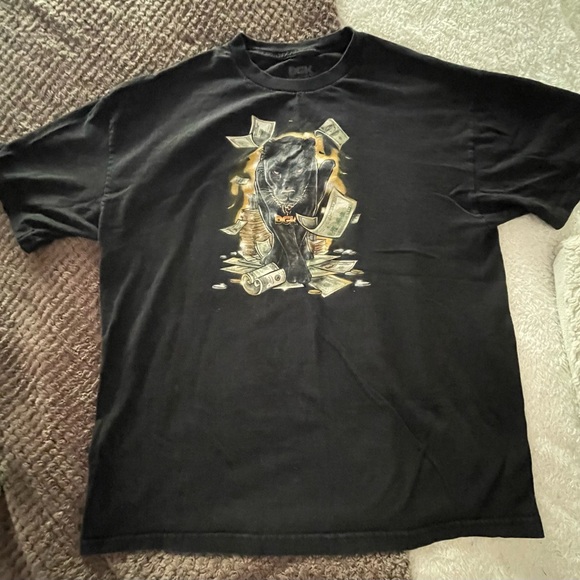 DGK men’s T-shirt great condition camera quality n lighting not the greatest - Picture 4 of 5